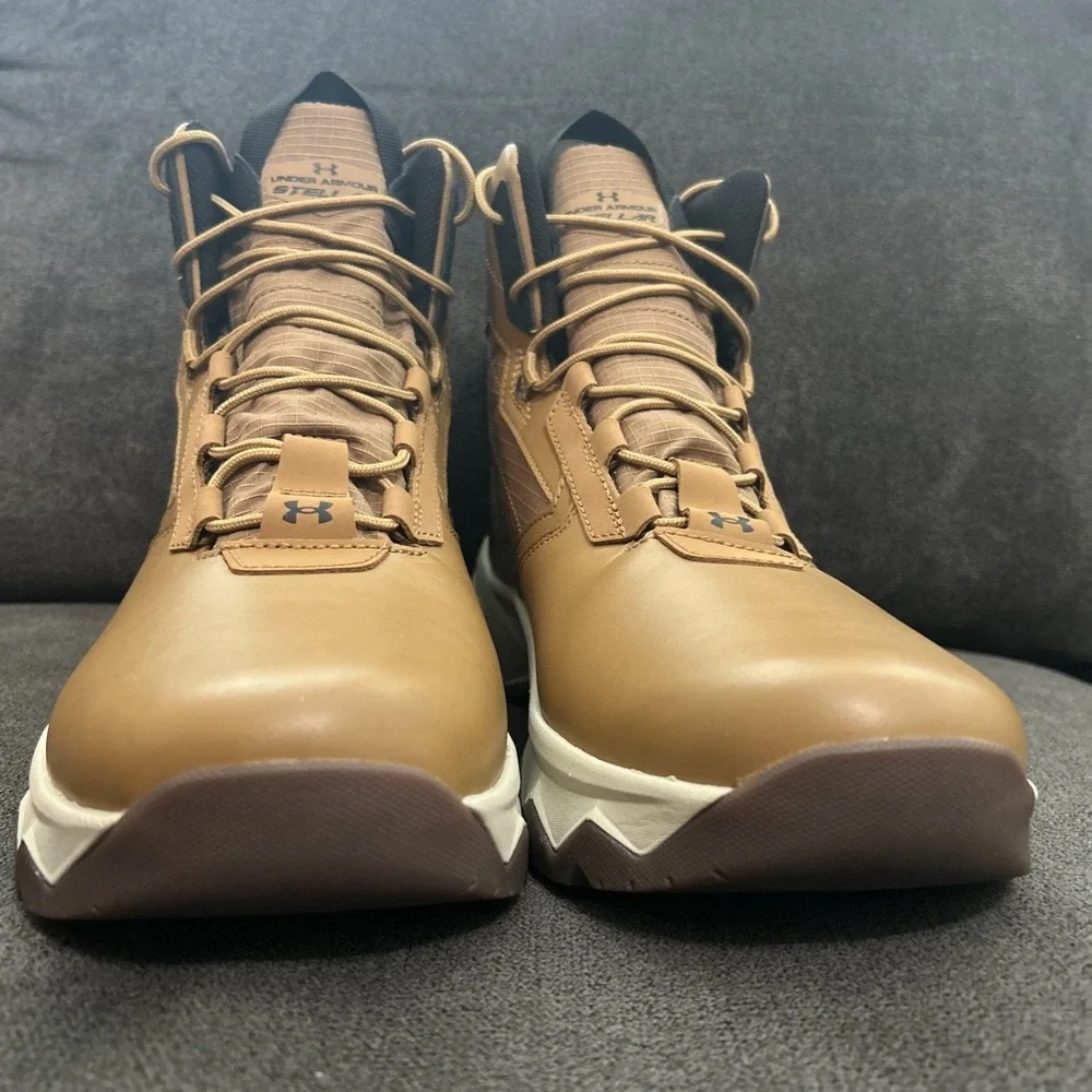 Under Armour Stellar G2 6